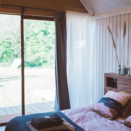 For-rest Glamping *